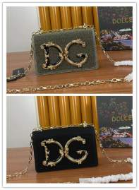 Picture of Dolce Gabbana Handbags _SKUfw107152203fw